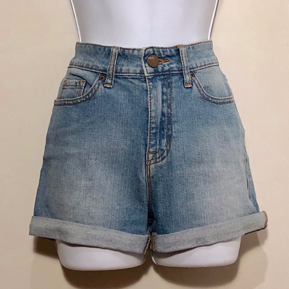 Urban Outfitters Pants - UO BDG High Waisted Lightwash Shorts